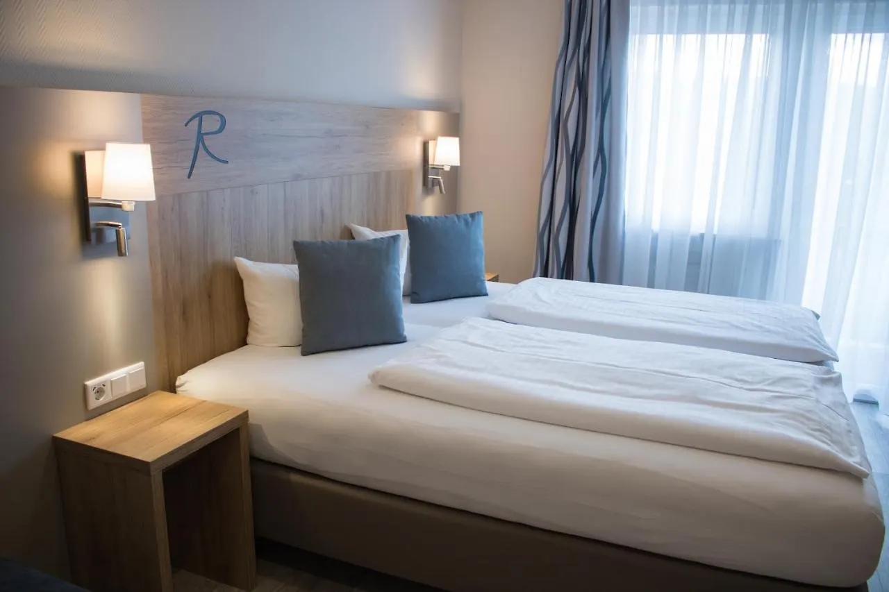 Hotel Rosenbusch Großheubach 3*,