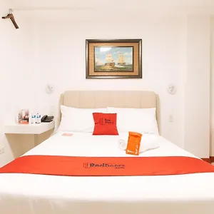 Reddoorz Near Mercado Del 2* Paranaque City